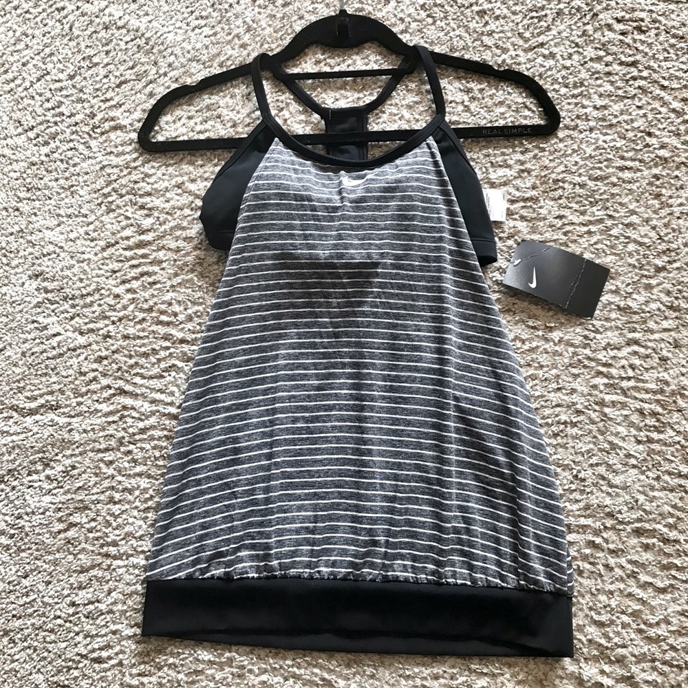 NWT Nike 2in1 sport tankini top / workout top.